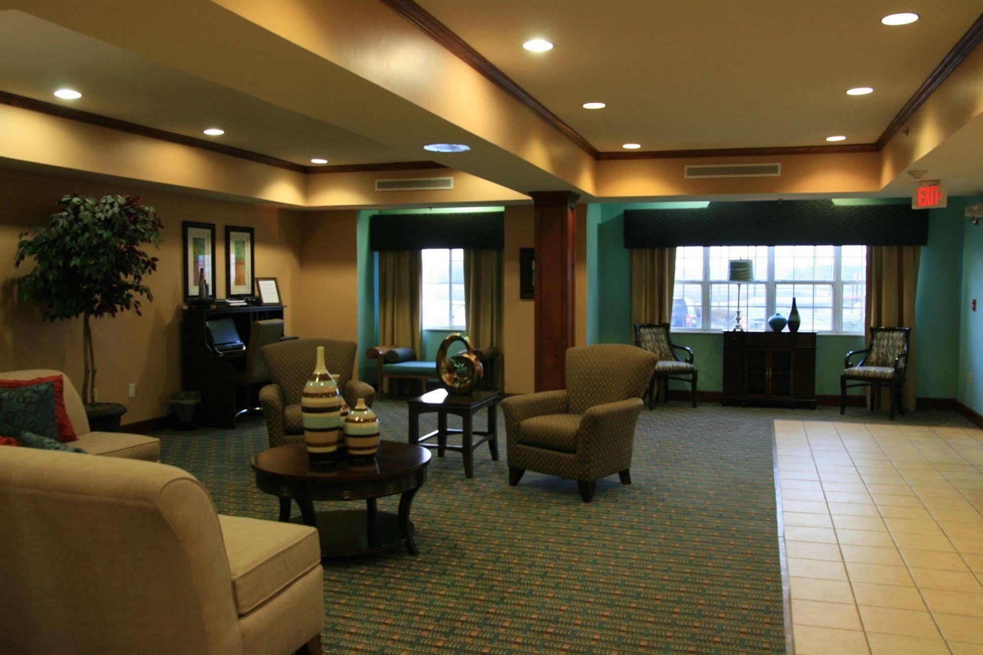 Microtel Inn & Suites By Wyndham Starkville Exterior photo